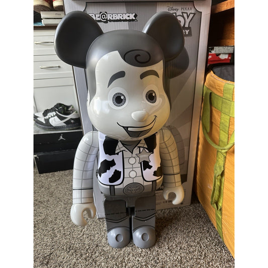 Bearbrick Woody 1000% Figure
