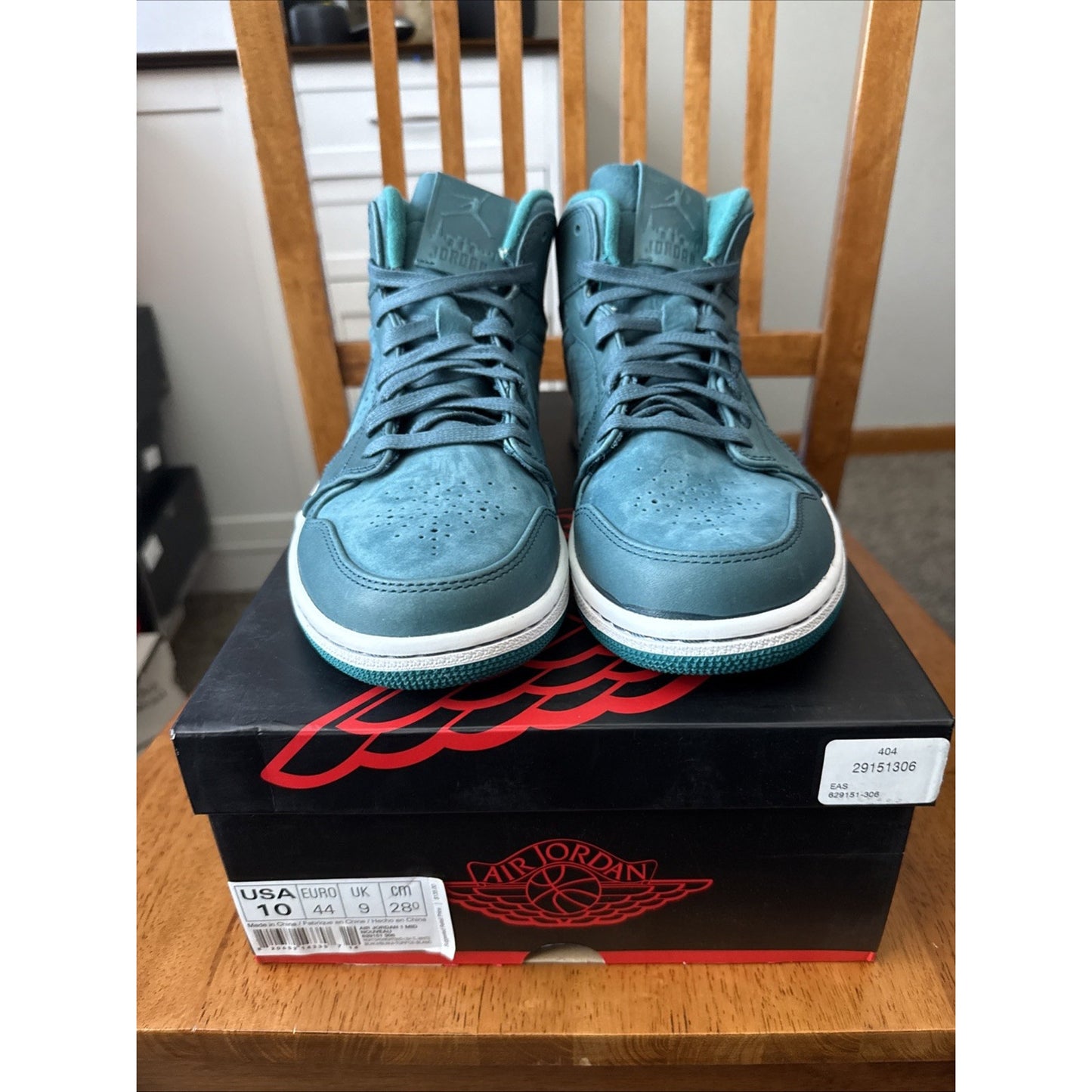 Size 10 - Air Jordan 1 Nouveau Mid Nightshade BS134