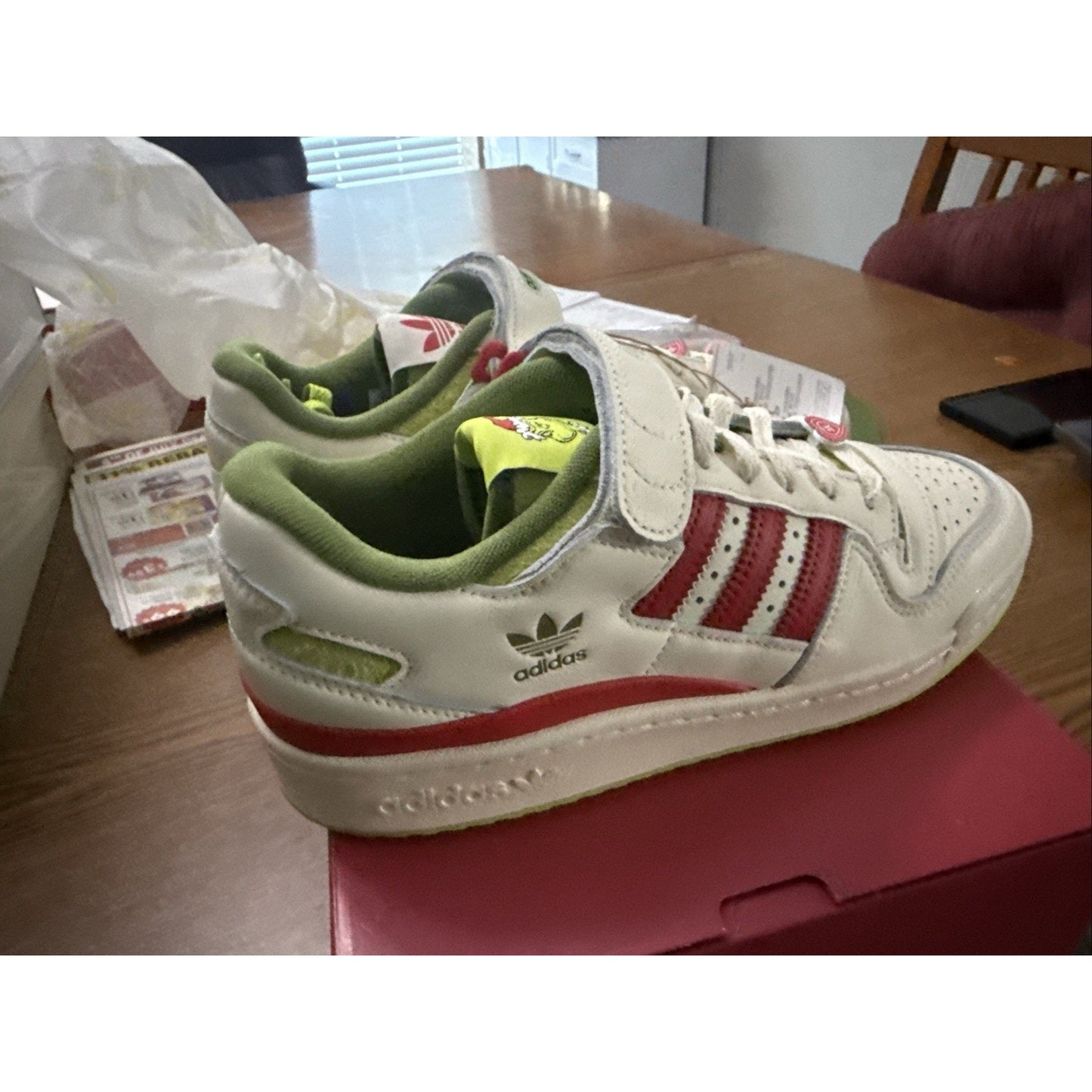 Adidas "Grinch" Forum Low Fashion Sneakers ID3512 Men’s Size 10 BS391
