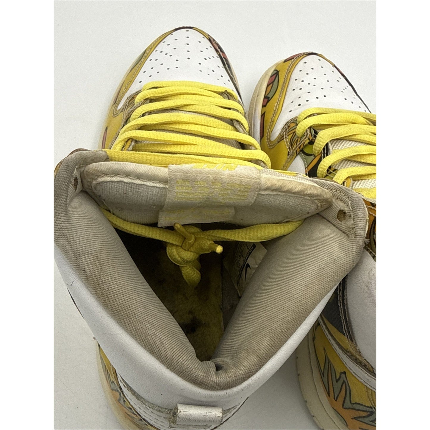 Size 7 - Nike Dunk Premium SB QS High De La Soul