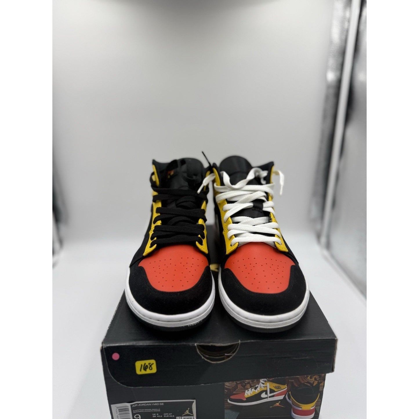 Size 9 - Air Jordan 1 SE Mid Amarillo BS610