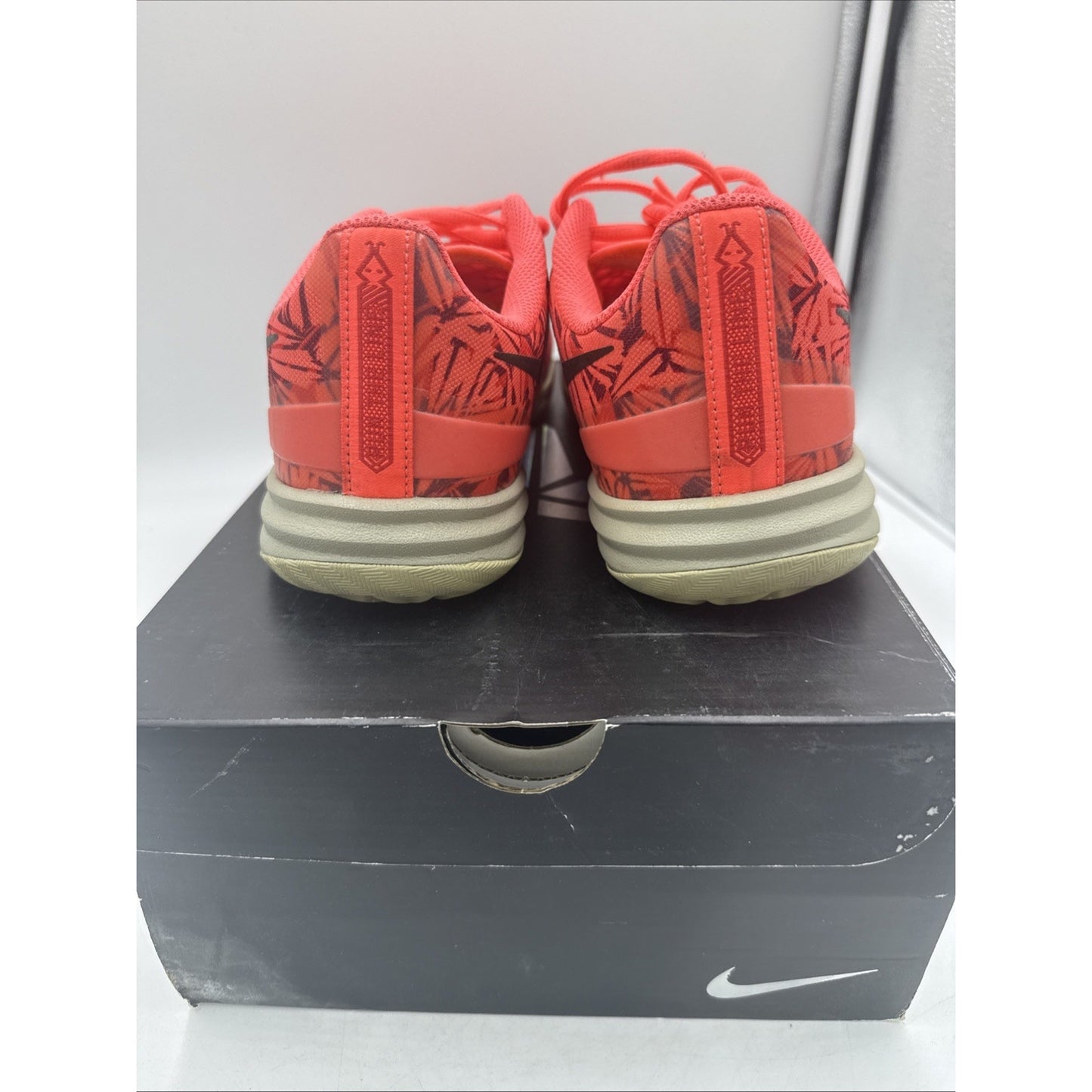 Size 10 - Nike Kobe Mentality Red