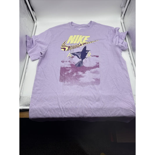 Size medium Men’s Nike Shirt Purple