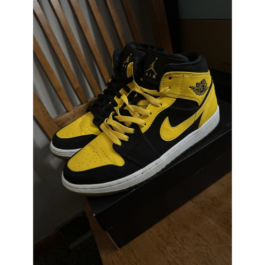 Size 9 - Air Jordan 1 Retro 2017 Mid New Love BS296