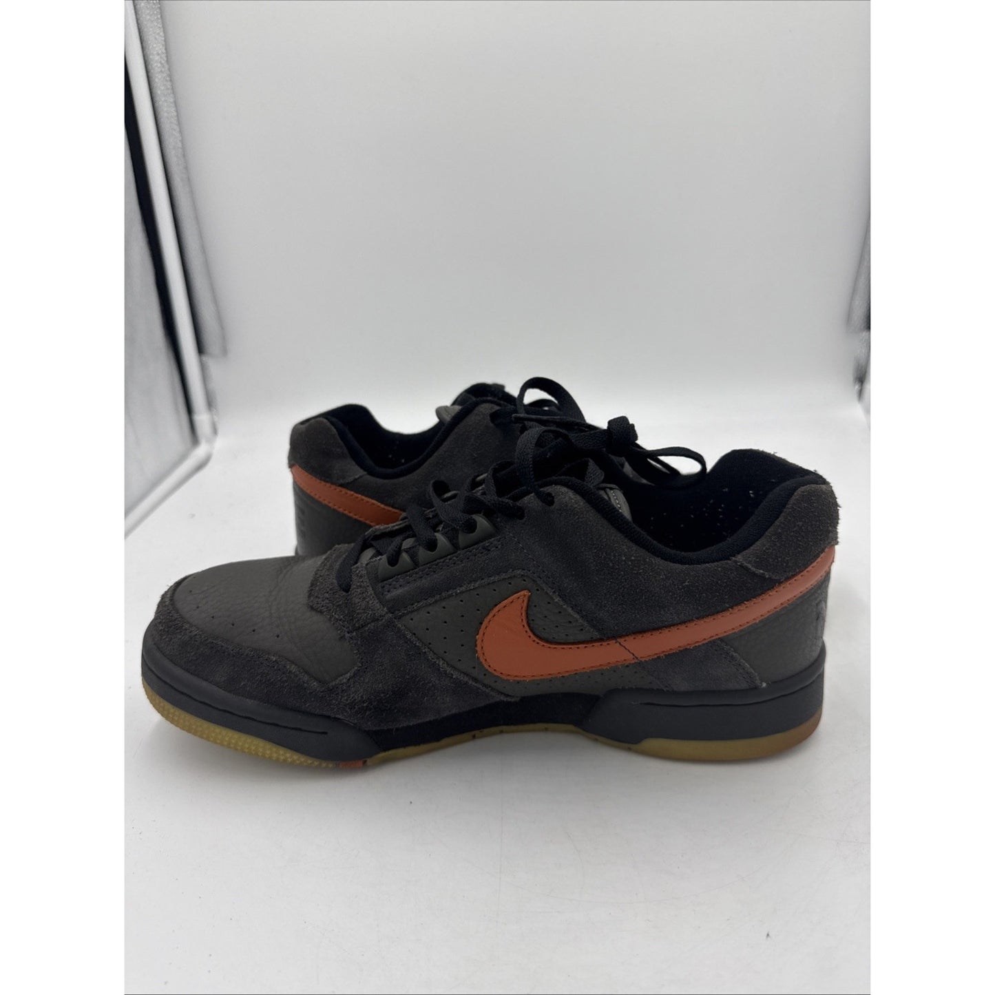 Size 10 - Nike Zoom Air Delta Force Gray