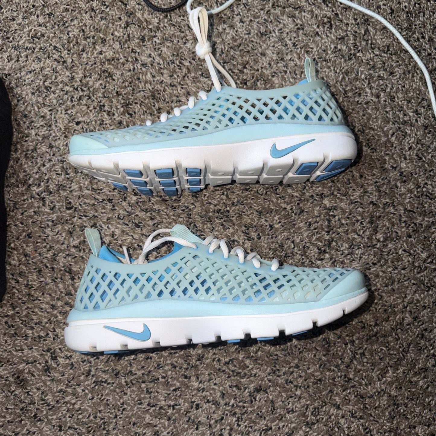 Size 10 Nike Air Rejuven8 Running 319261-411 Promo Sample Tagged