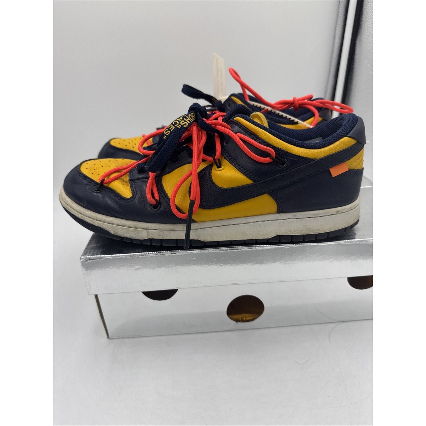 Size 11 - Nike Dunk Low x OFF-WHITE University Gold 2019