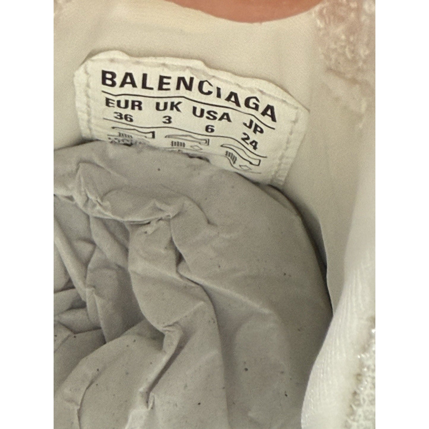 Size 6 - Balenciaga Tyrex Low White BS804