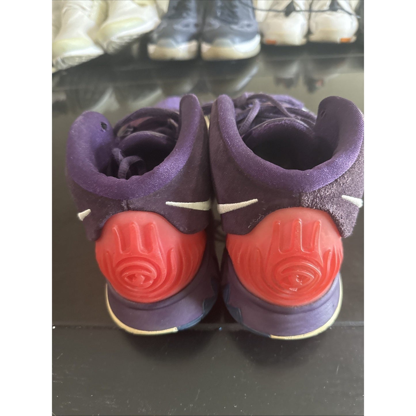 Size 10.5 - Nike Kyrie 6 Enlightenment NBS219