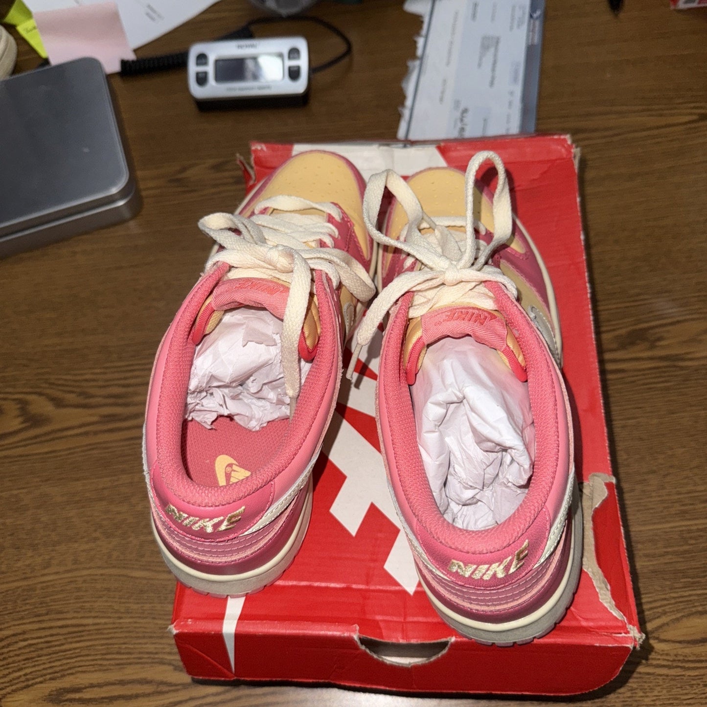 Size 6Y Nike Dunk Low Strawbeery Peach Cream DH9765-200