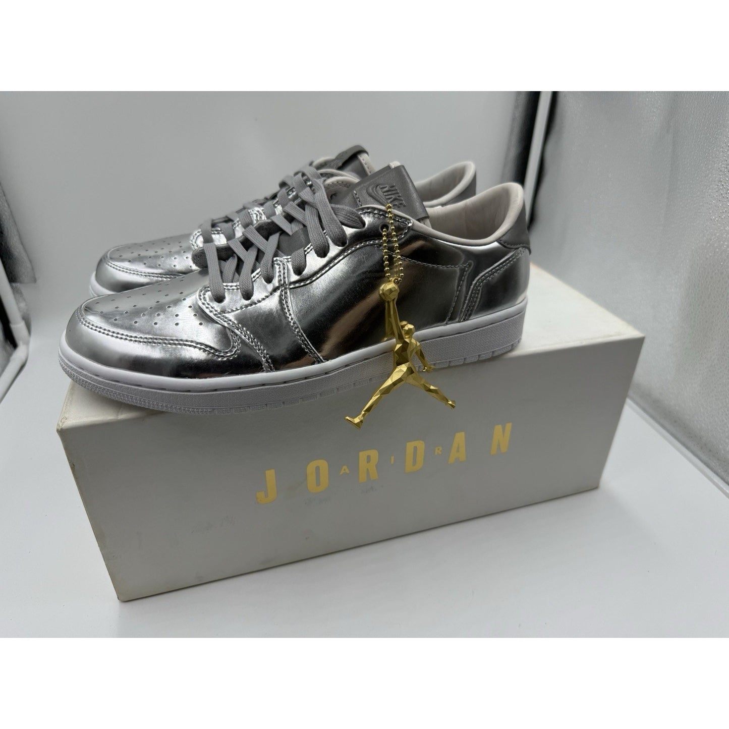 Size 9 - Air Jordan 1 Retro OG Pinnacle Low Metallic Silver