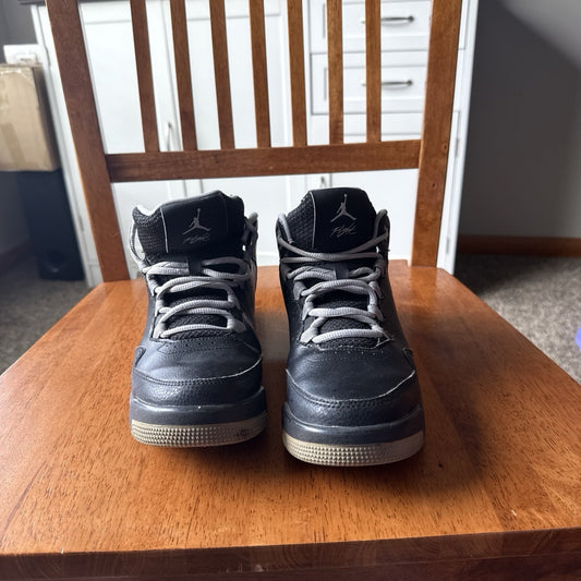 Size 6Y NIKE JORDAN FLIGHT ORIGIN 2 NBS014