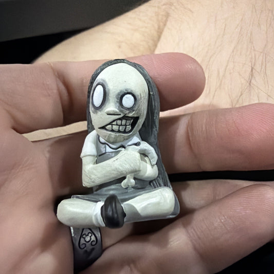Living Dead Dolls Resurrection Series 1 Blind Box Mini Figure Dawn White