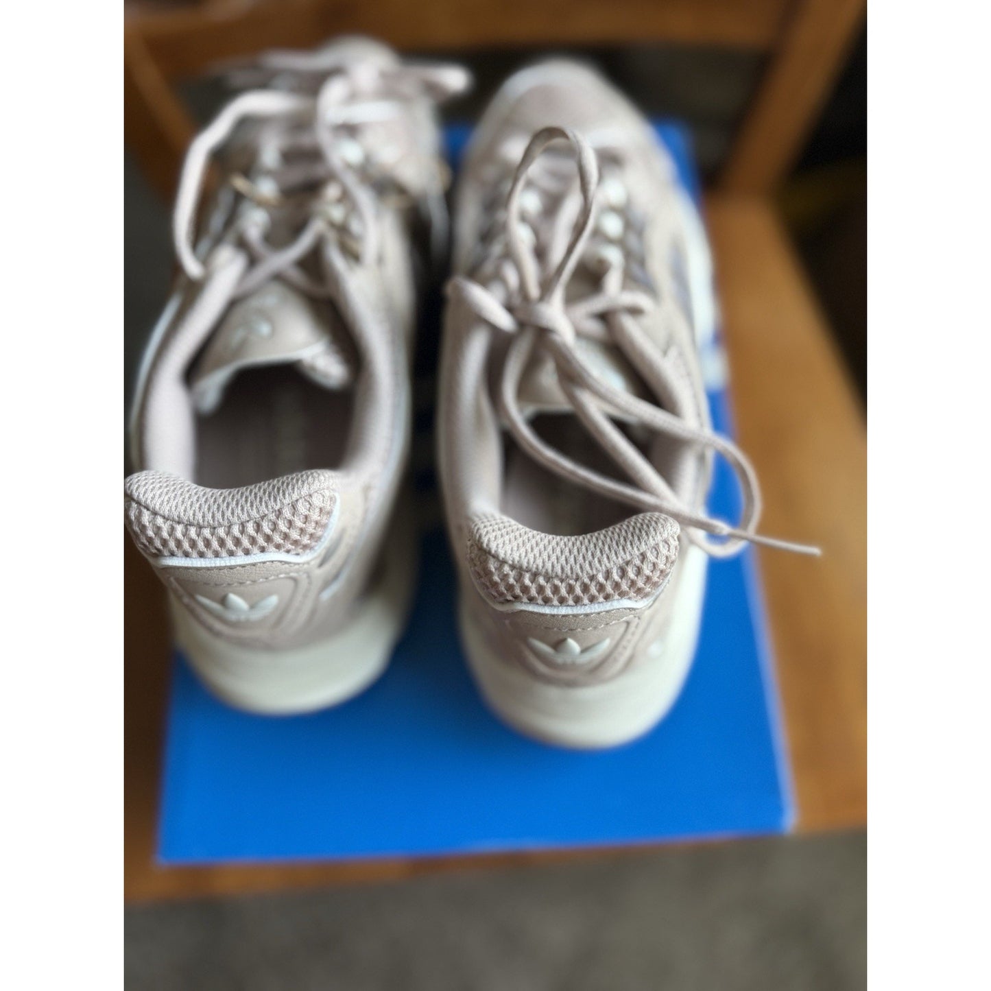 Size 9 Adidas Ozmillen Women's Shoes BS009