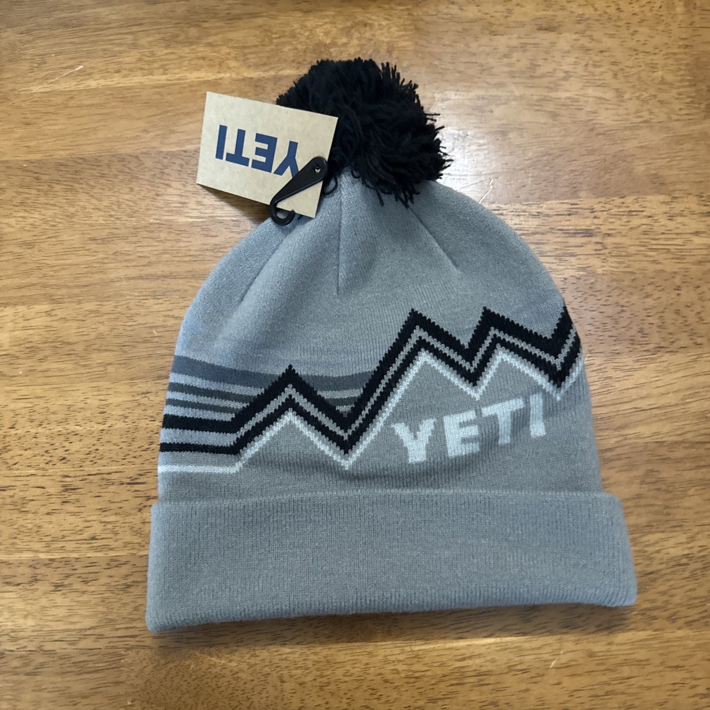 NEW Yeti Cooler Freestyle Pom Beanie Cuffed Logo Gray Black White Hat Cap