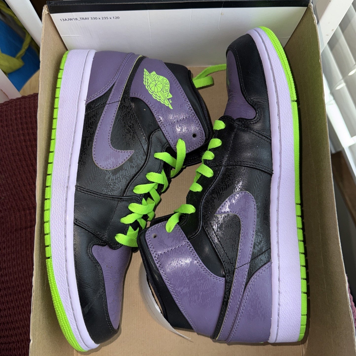 Size 10 - Air Jordan 1 Retro Joker