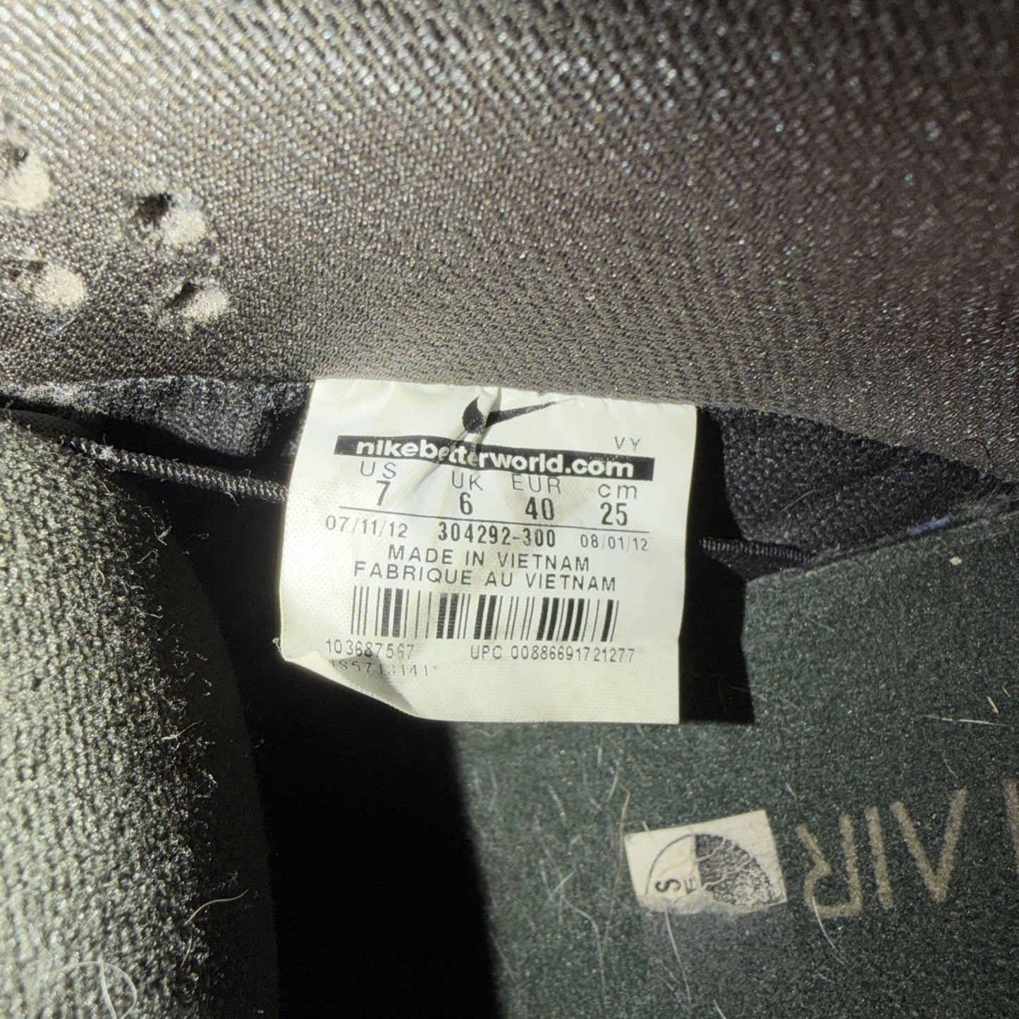 Size 7 - Nike Dunk Pro SB Low Sequoia White Gum