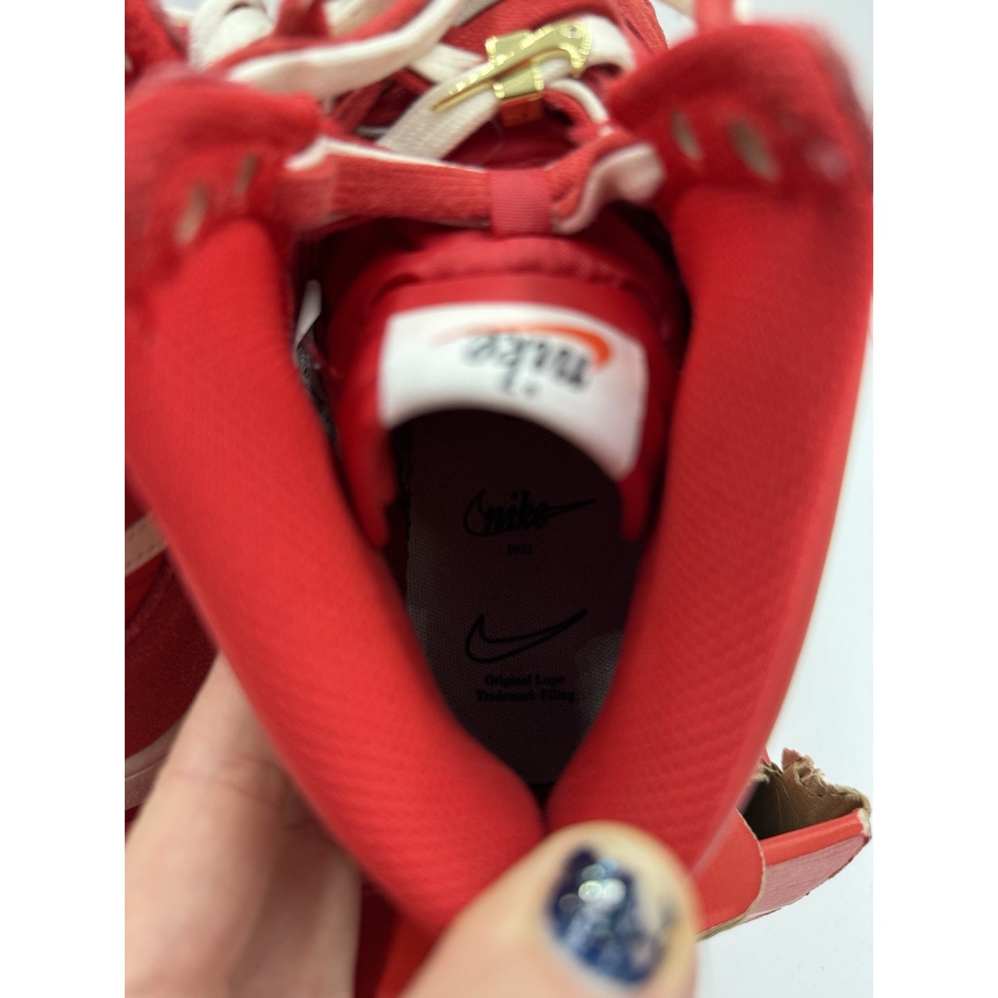 Size 9 - Nike Dunk SE High First Use Pack - University Red