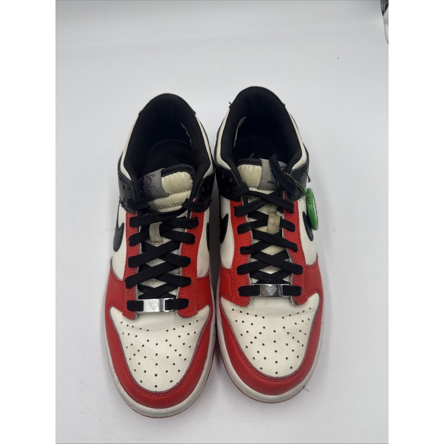 Size 6.5 (GS) - Nike Dunk Low EMB x NBA 75th Anniversary - Bulls