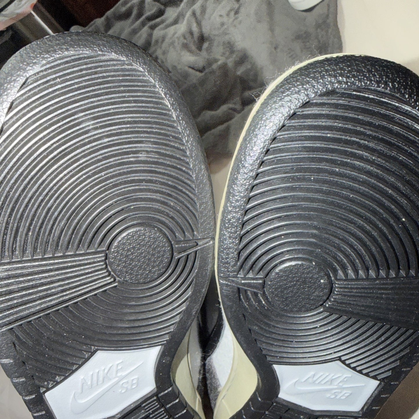Size 7 - Nike Dunk Premium SB Low Wolf Grey Wool