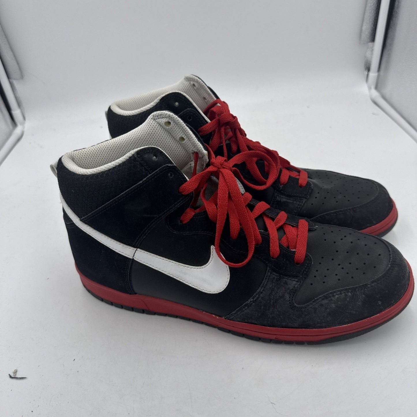Size 11.5 - Nike Dunk High Black Sport Red