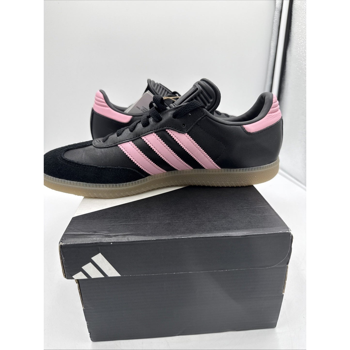 Size 9.5 - adidas Lionel Messi x Samba Inter Miami CF - Debossed Away Kit