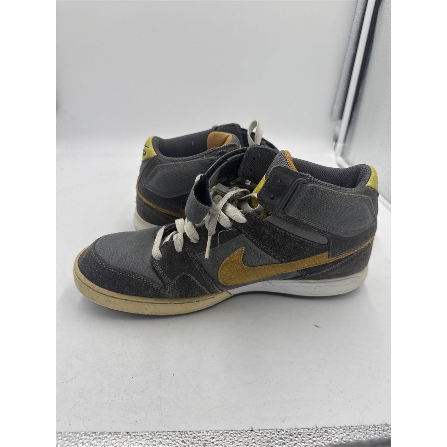 Size 11 - Nike Air Morgan 6.0 SB ID Yellow And Gray 2009