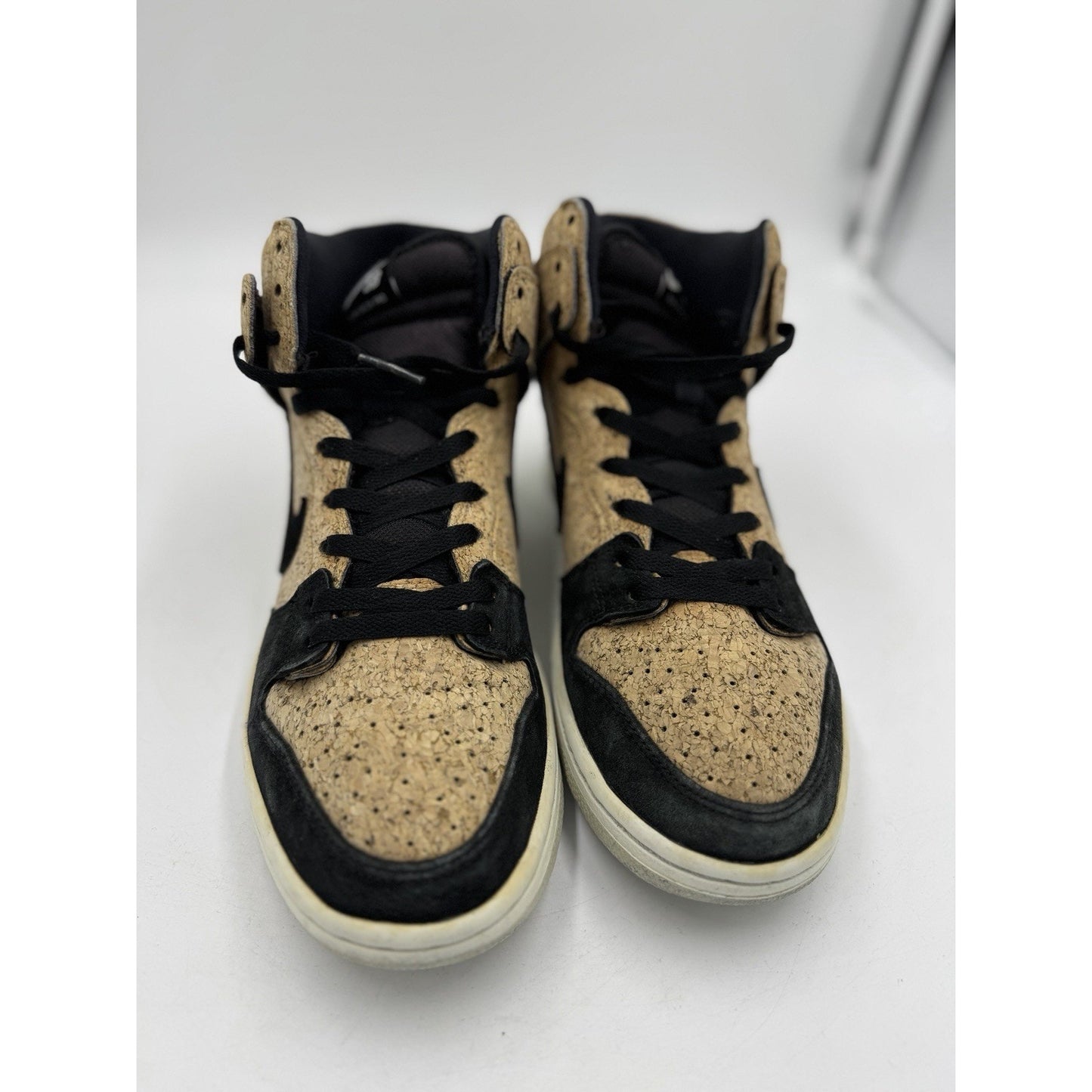 Size 9 - Nike Dunk Premium SB High Cork
