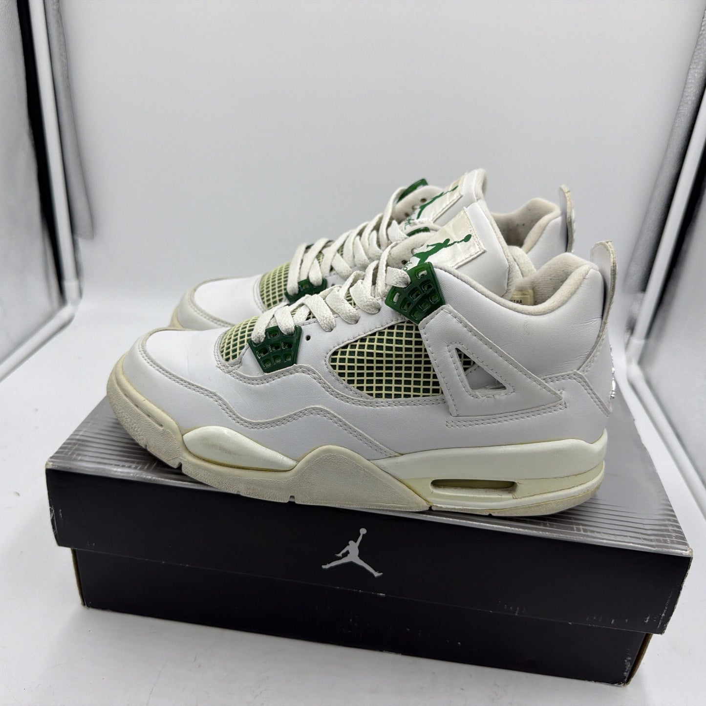 Size 7.5 - Air Jordan 4 Retro 2004 Classic Green