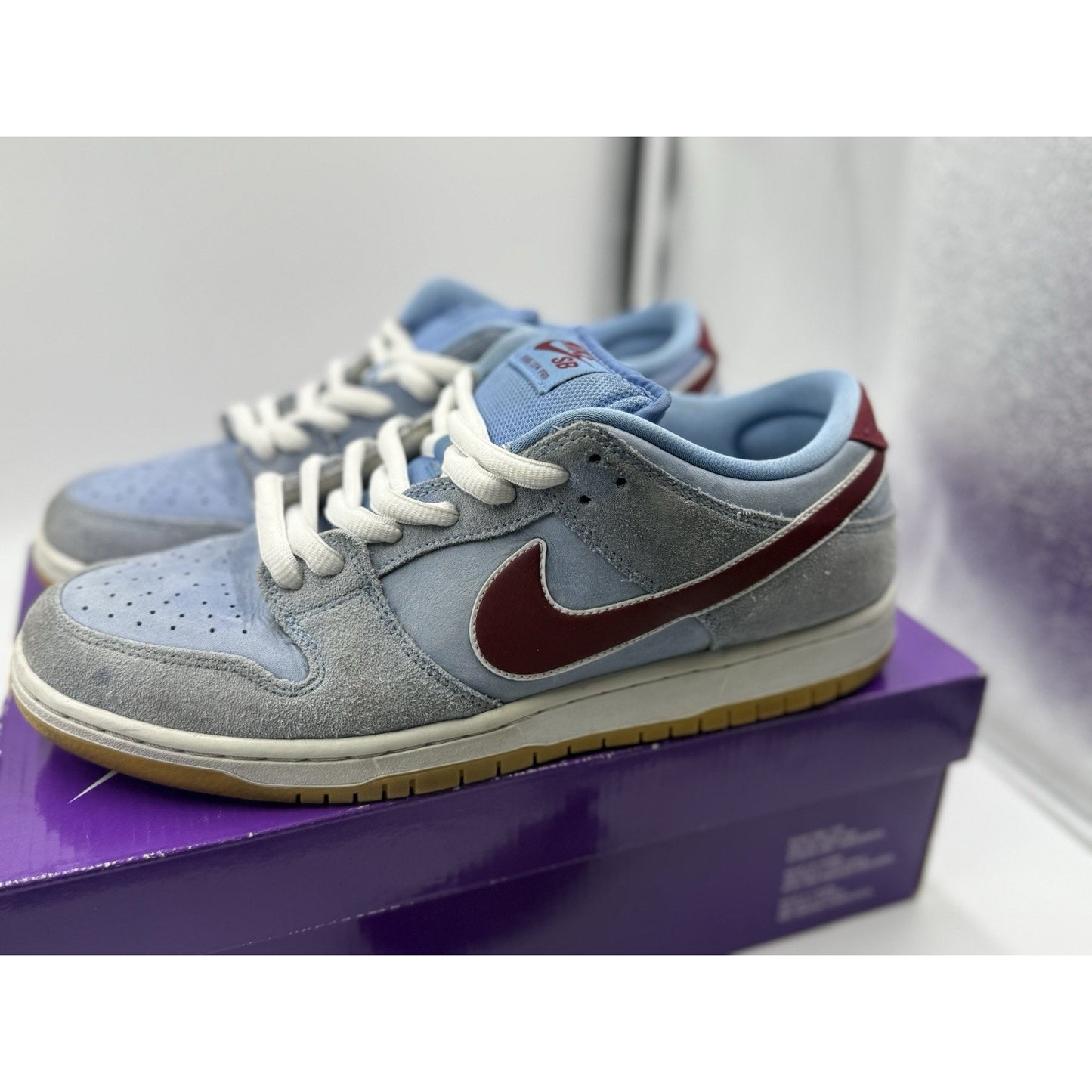 Size 11 - Nike SB Dunk Low Premium Philadelphia Phillies BS603