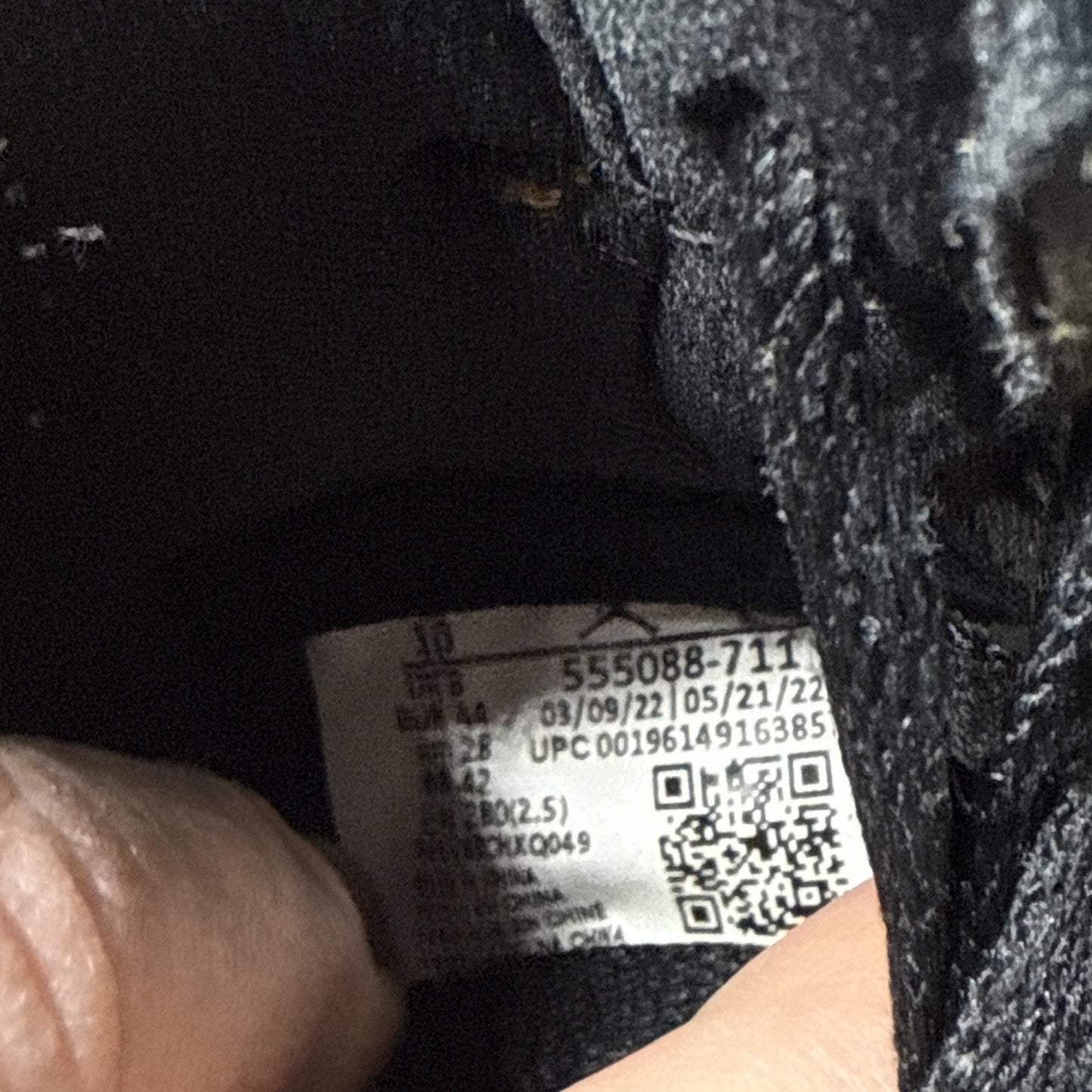 Size 10 - Jordan 1 Retro OG High Yellow Toe