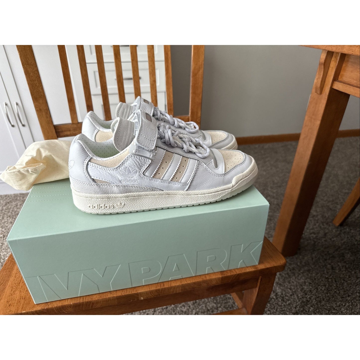 Size 9 - adidas Ivy Park x Forum Low White BS70