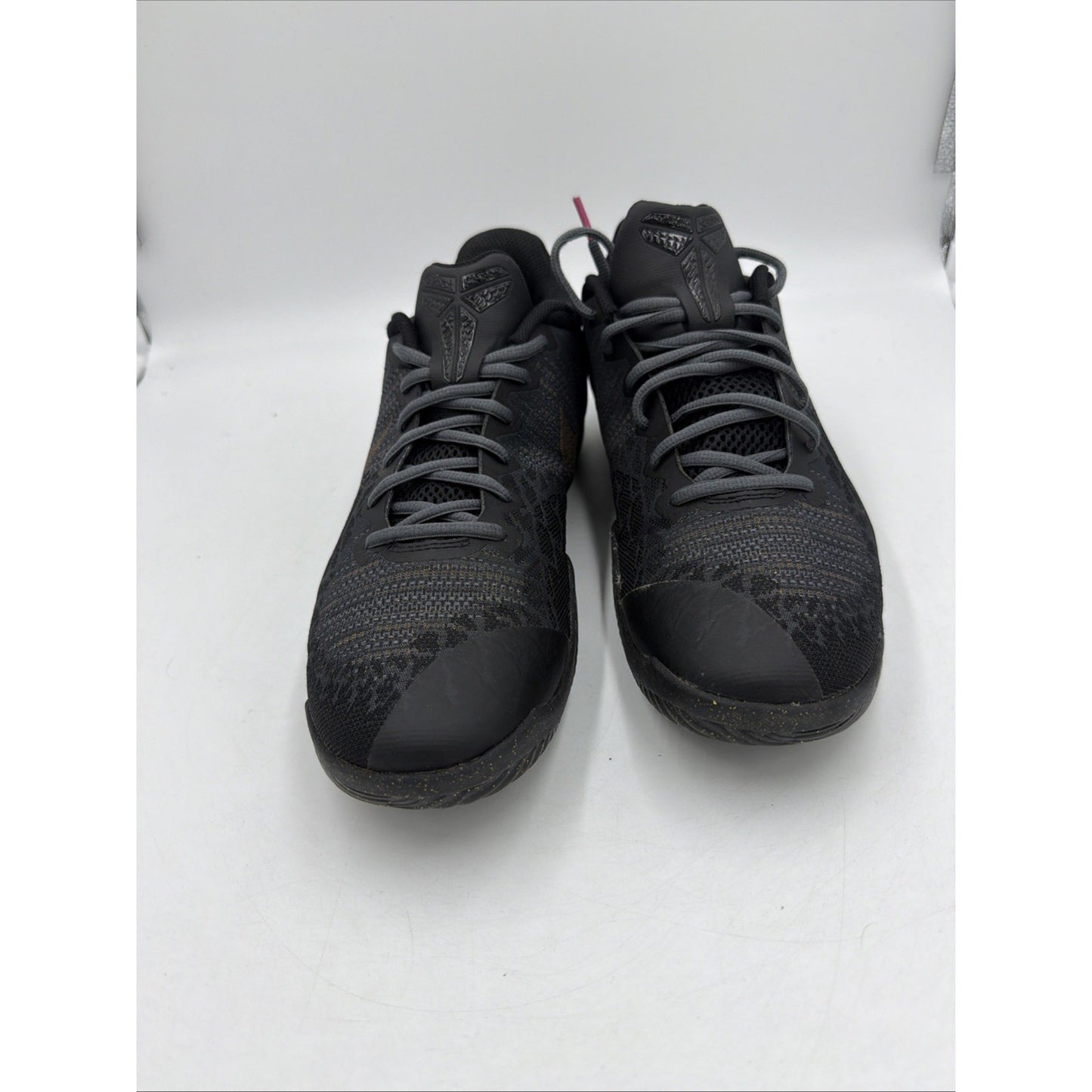 Size 11 - Nike Mamba Rage Gold Stars