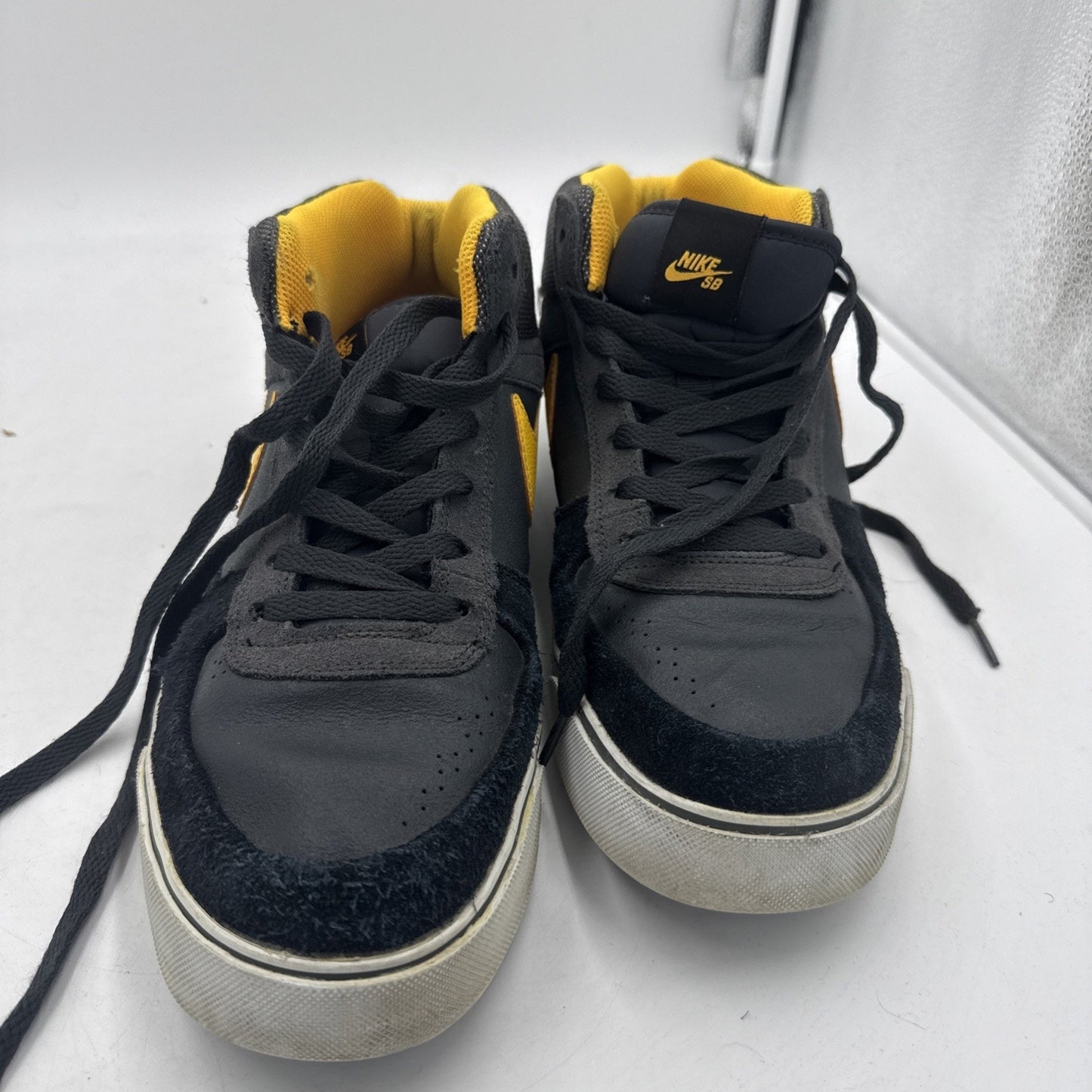 Size 11 - Nike Mavrk 2 Low Black White