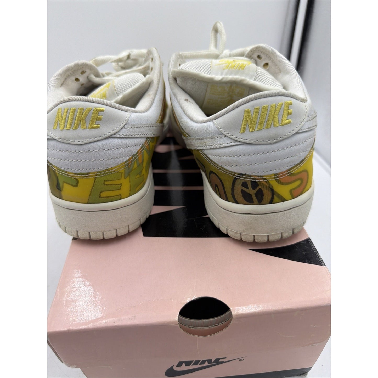 Size 9.5 - Nike Dunk Pro SB Low De La Soul