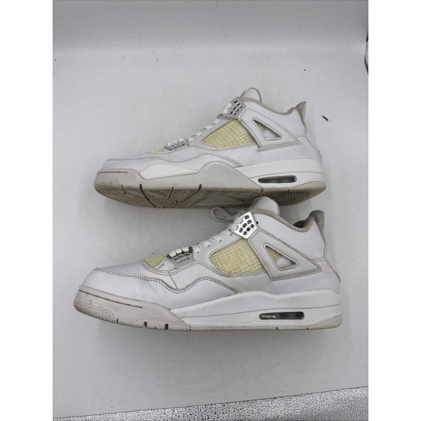 Size 13 - Jordan 4 Retro Mid Pure Money