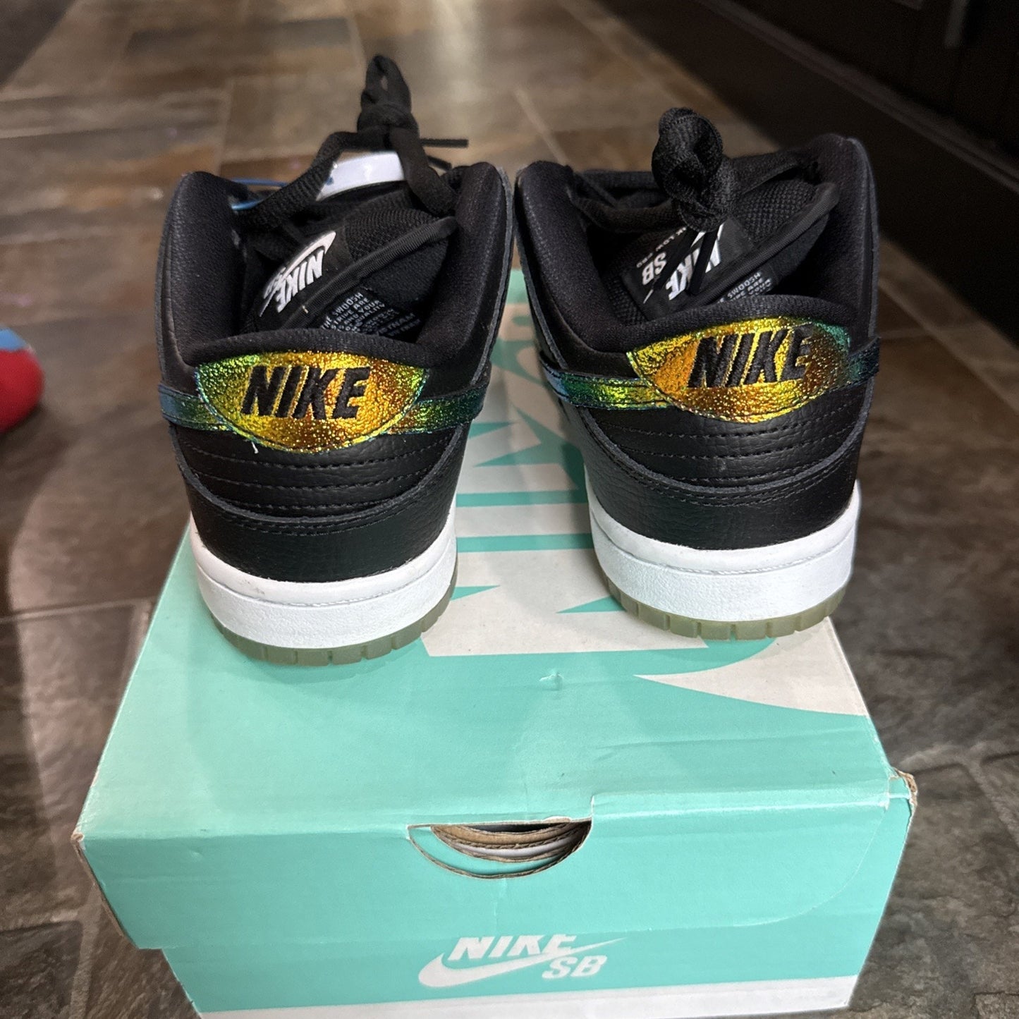 Size 4 - Nike SB Dunk Pro Low Sparkle