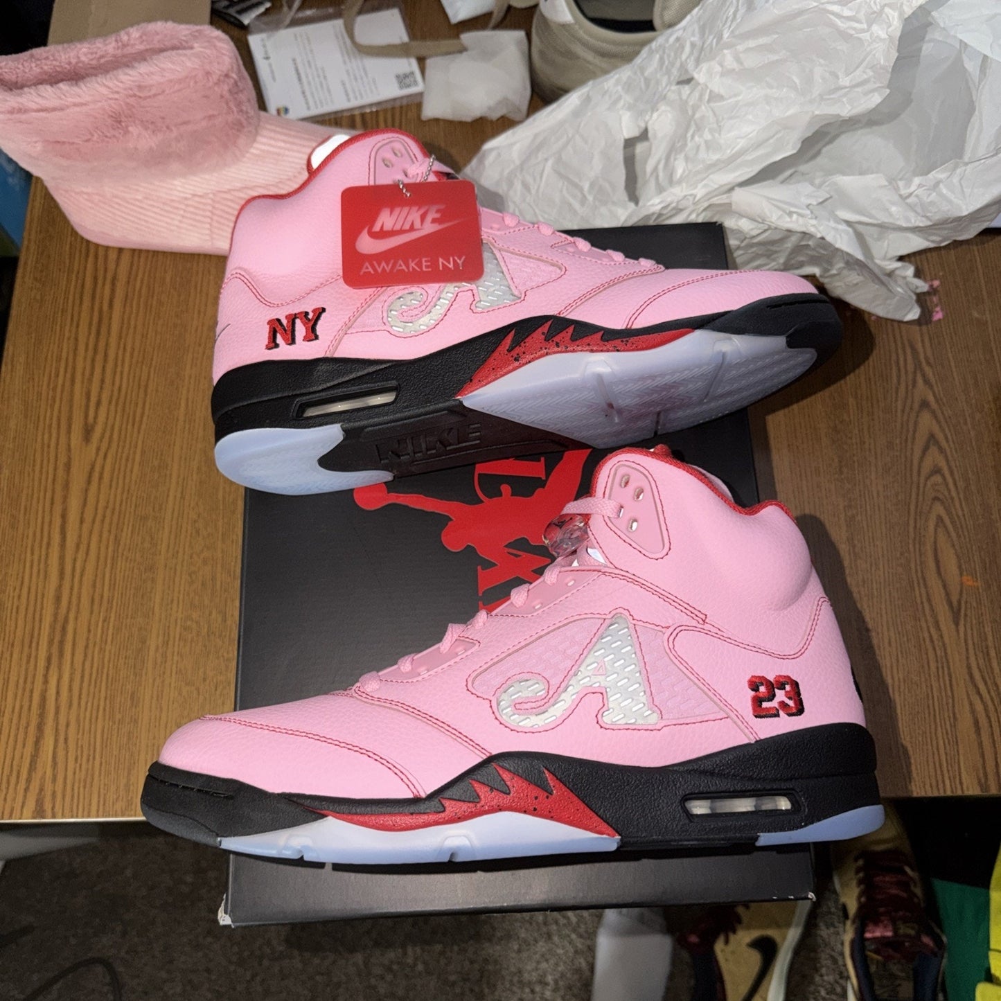 Nike Awake NY/Air Jordan 5 Retro Bubblegum Pink Size 13 DV4982-600 New With Box