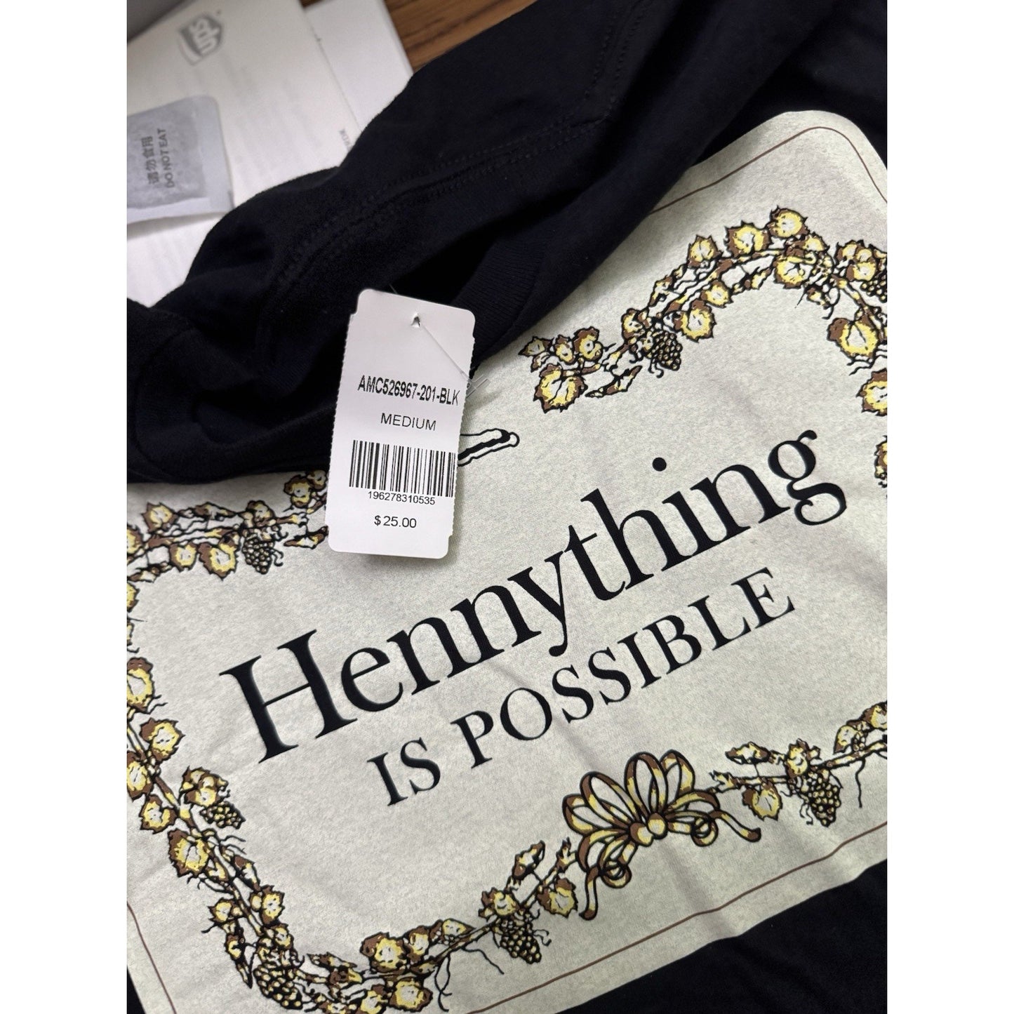 Size Medium Hennessey T-shirt