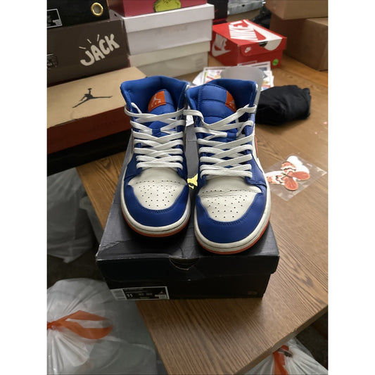 Size 11 - Jordan 1 Mid Knicks 2023 BS377