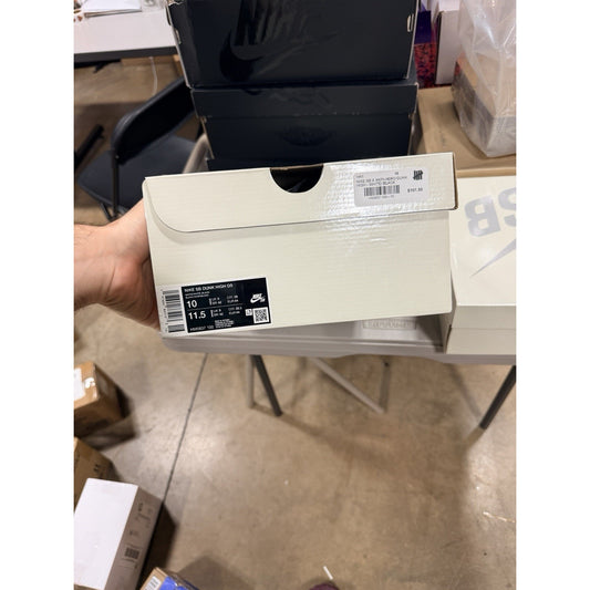 Size 10 Nike Sb Anti-hero HM5837-100