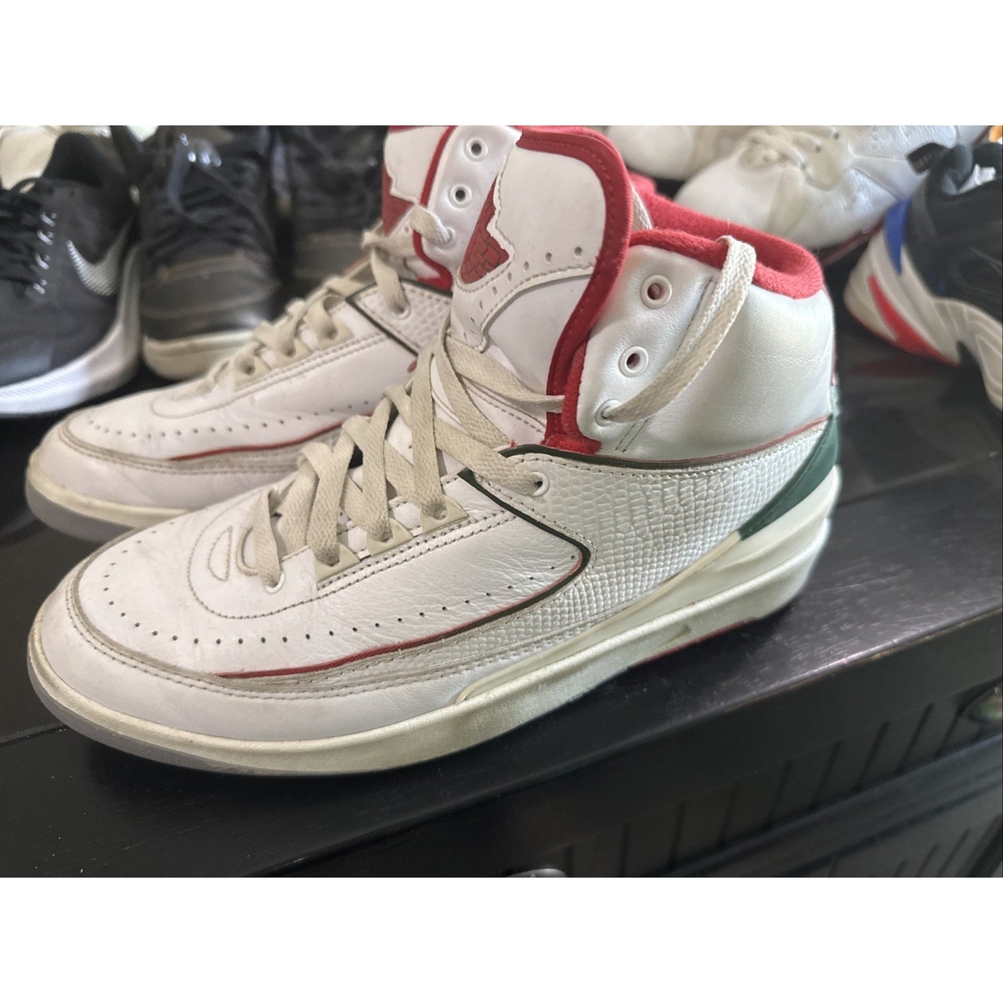 Size 9.5 - Air Jordan 2 Retro Origins NBS235
