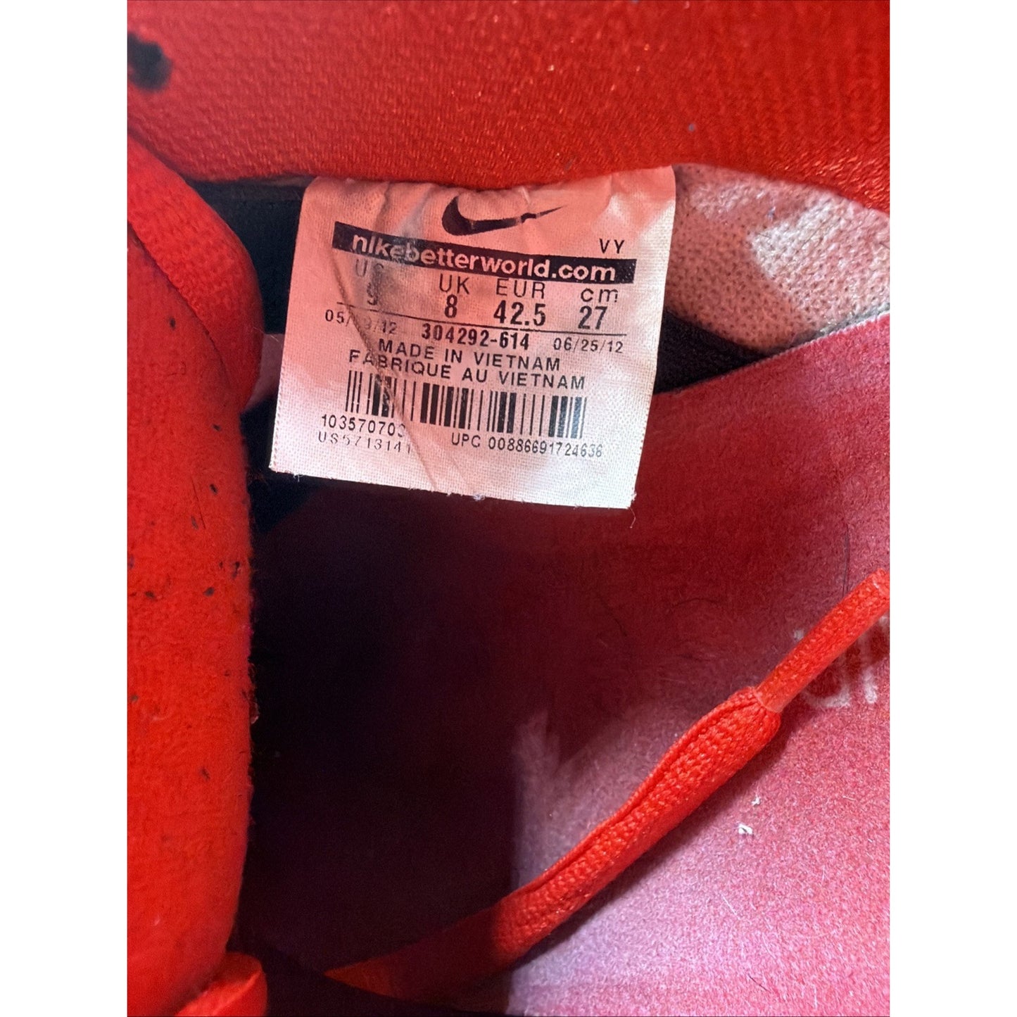 Size 9 - Nike Dunk Pro SB Low Challenge Red