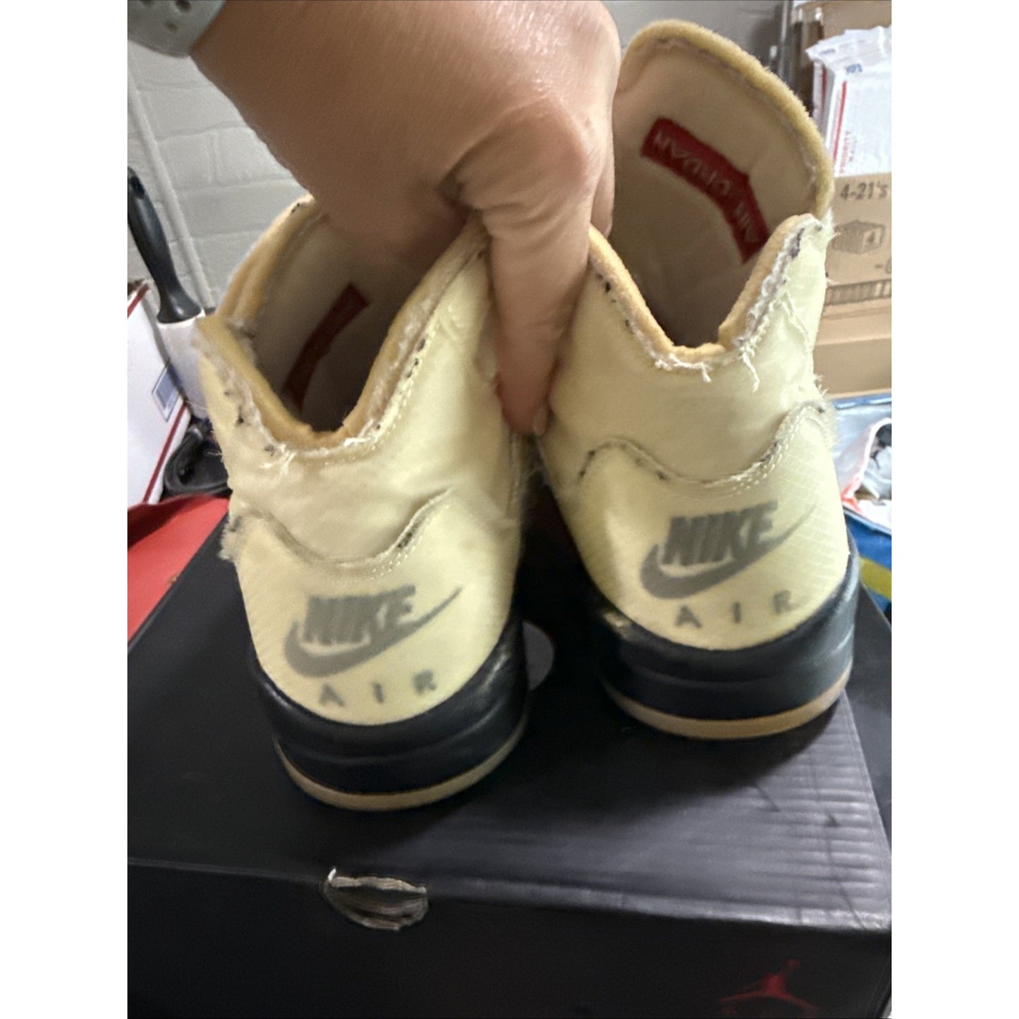 Size 12 - Jordan 5 SP x Off-White Mid Sail