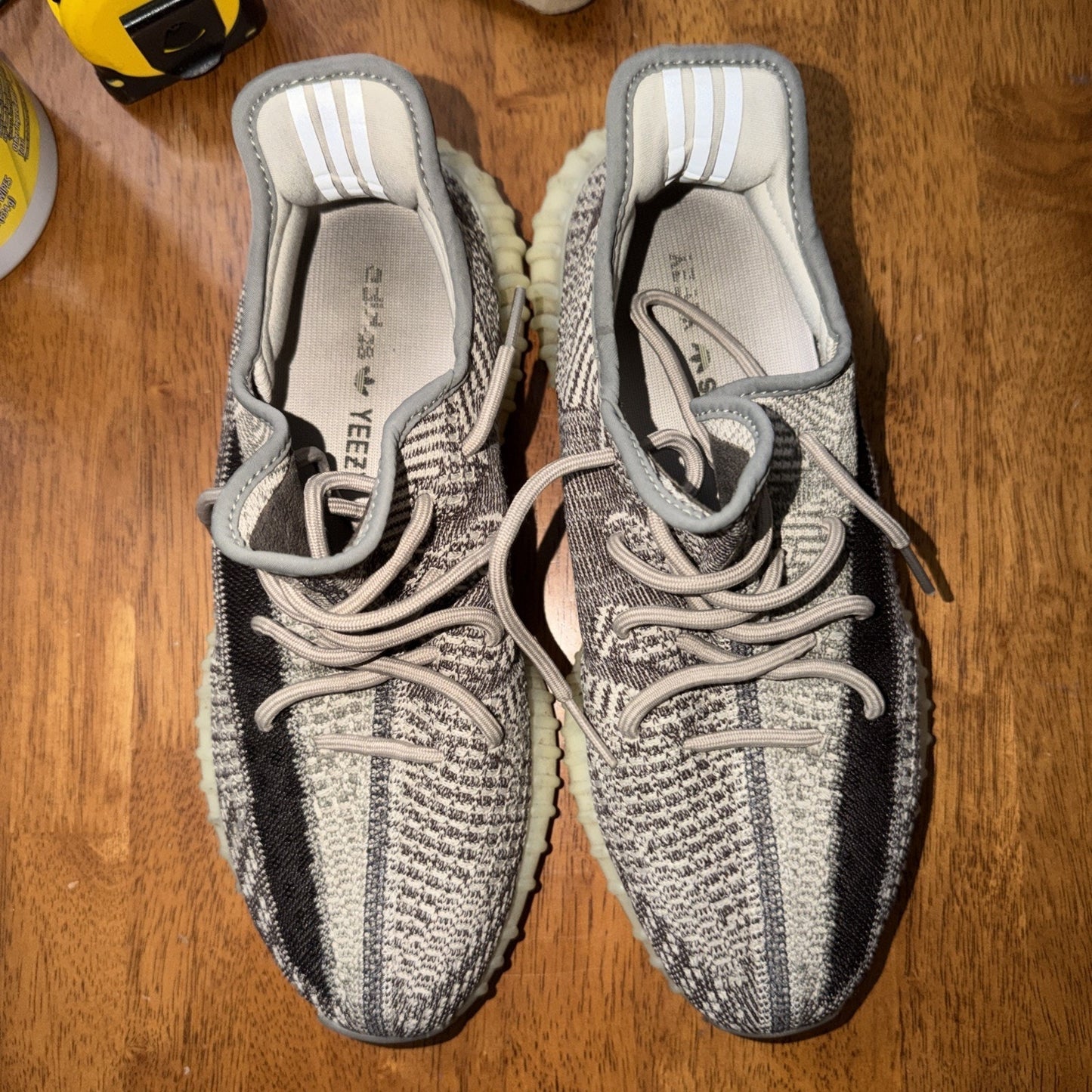 Size 10.5 - adidas Yeezy Boost 350 V2 Low Zyon