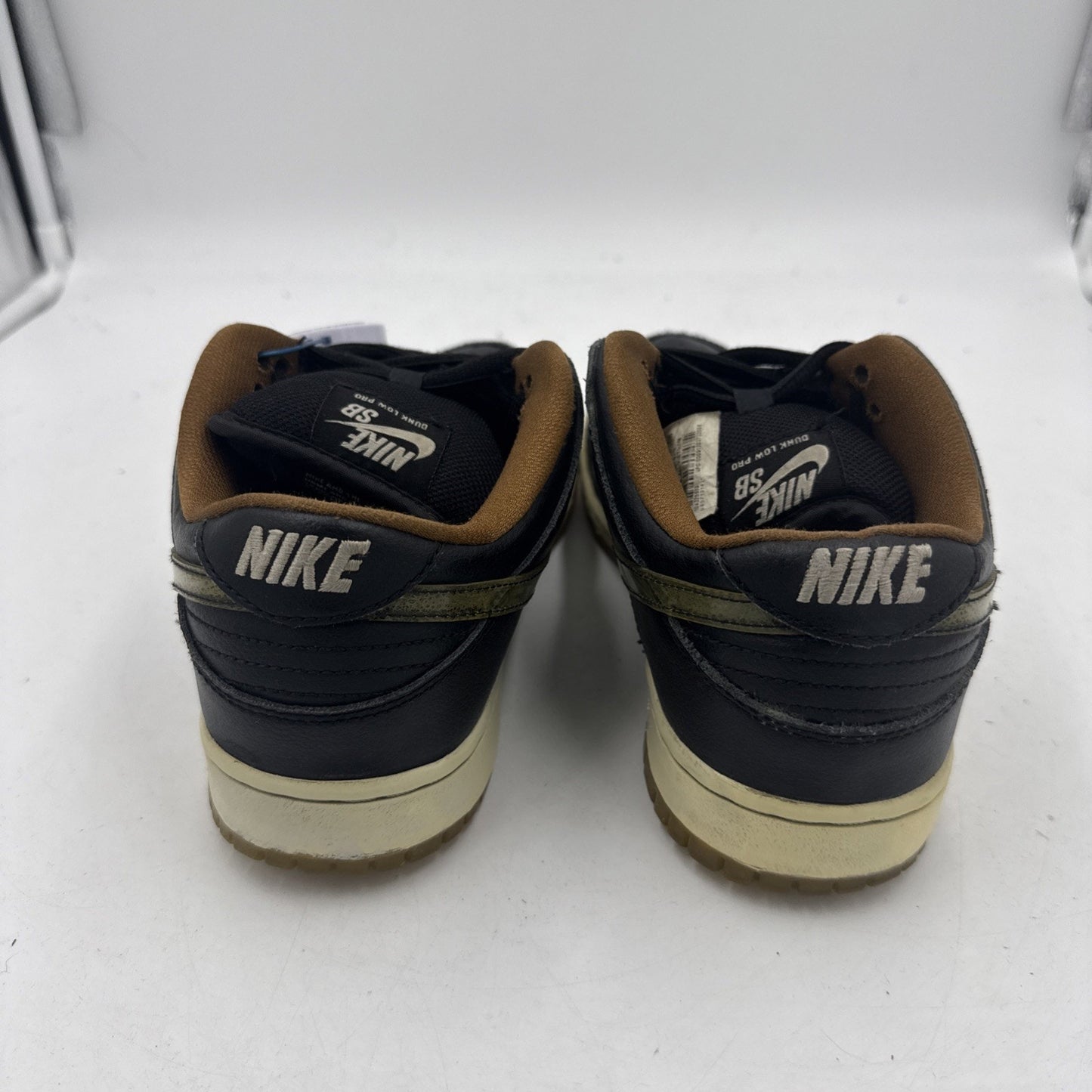 Size 6 - Nike Dunk Premium SB Qs Low Black Rain