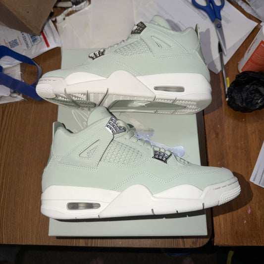 Size 8 - Air Jordan 4 Retro Seafoam W