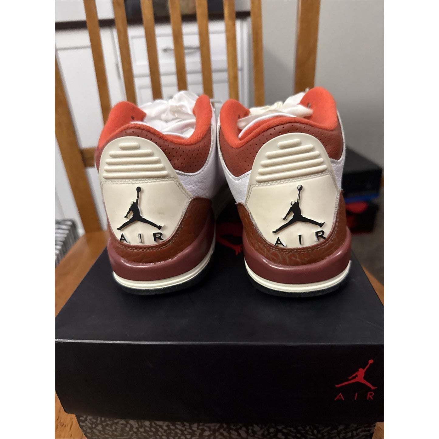 Air Jordan 3 Retro SE (GS) Mars Stone - Size 6.5Y BS153