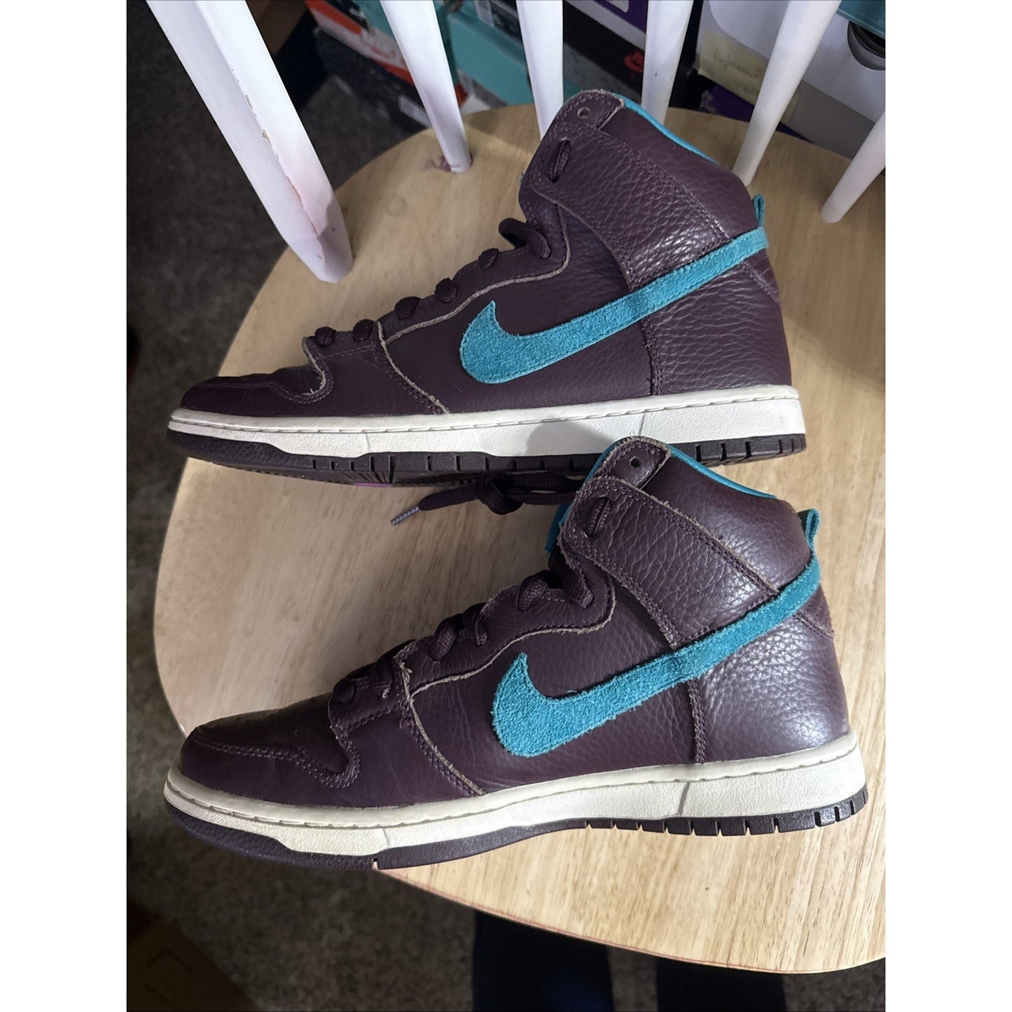 Size 9 - Nike Dunk Premium SB Deep Burgundy Aquamarine