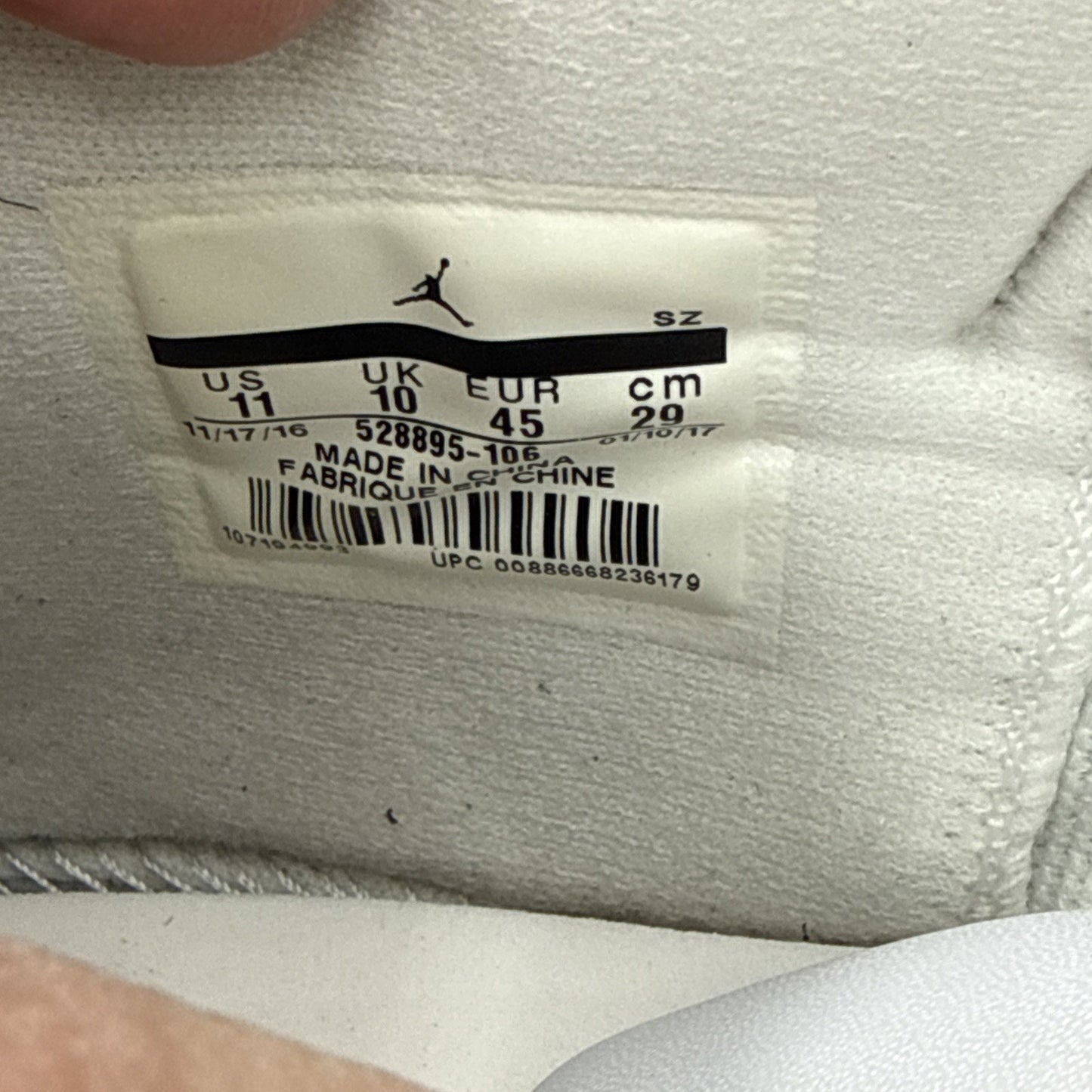 Size 11 - Jordan 11 Retro Low UNC 2017
